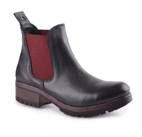 Buenos Florida Leather Chelsea Boot | Mustard   Black/Red