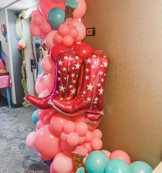 Cowgirl Boot Balloon